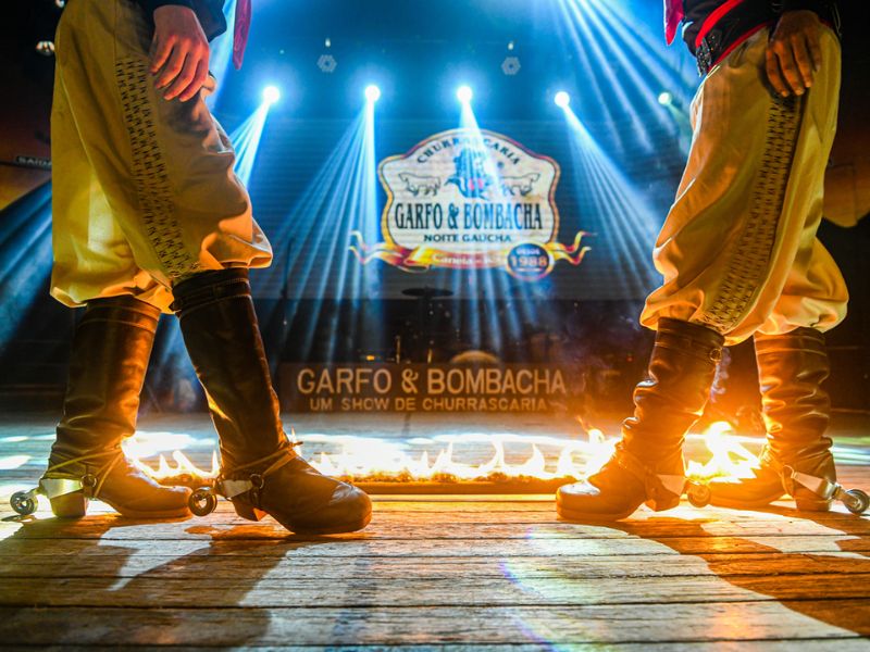 GARFO E BOMBACHA - ALMOÇO COM SHOW