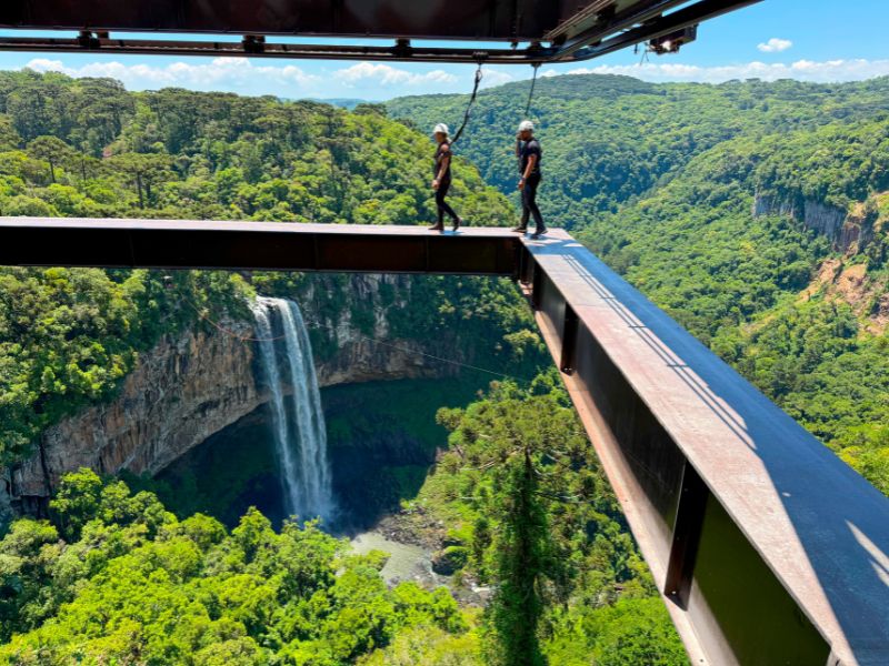 PARQUE DO CARACOL | ATRAÇÃO CORAJOSO